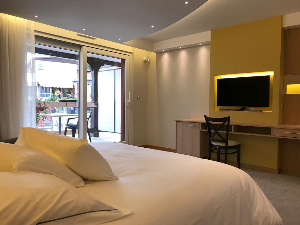 Valff Au Soleil, Hotel Restaurant & Spa מראה חיצוני תמונה